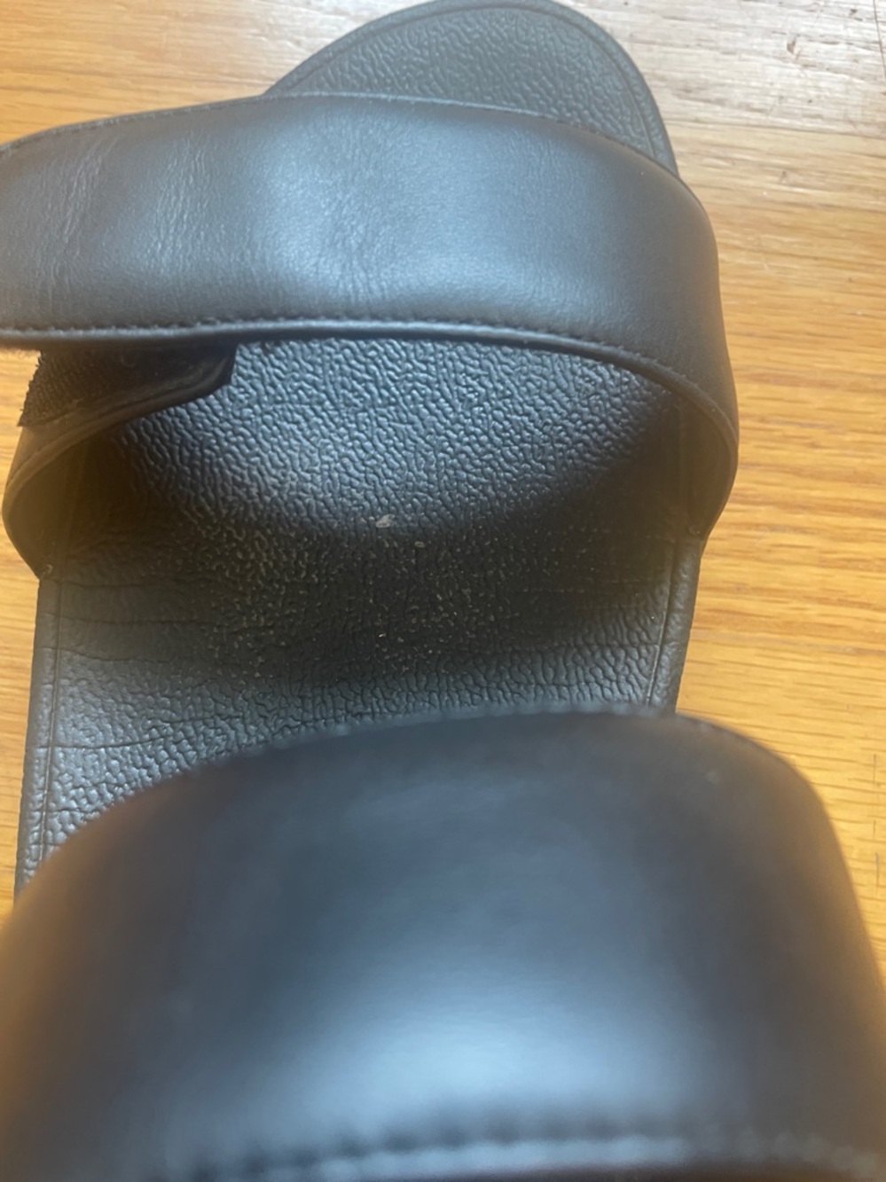 FitFlop Size 10 Black Lulu Adjustable Straps Slide Sandals - Picture 7 of 7